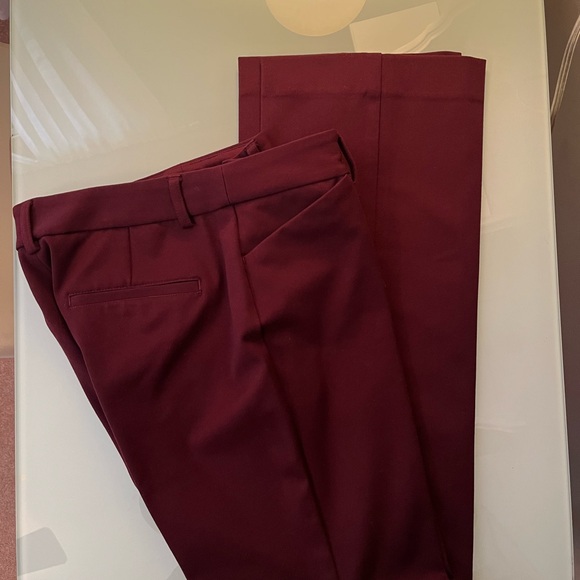 Express Women's Burgundy Boot Cut Pants Size 4R Editor Barely Boot - Picture 4 of 4